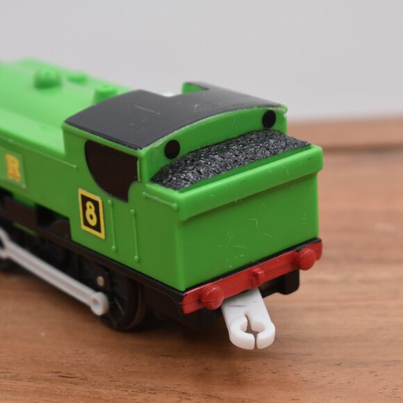 Duck Tomy 2006 - Thomas & Friends Trackmaster Motorized Railway Train Engine - Picture 6 of 7